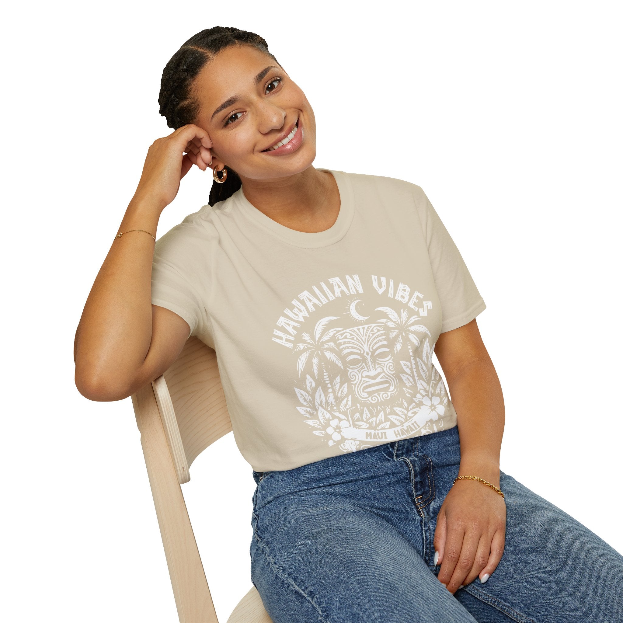 Hawaiian Vibes Maui T-Shirt — Velvet Night Tiki Beach Tee